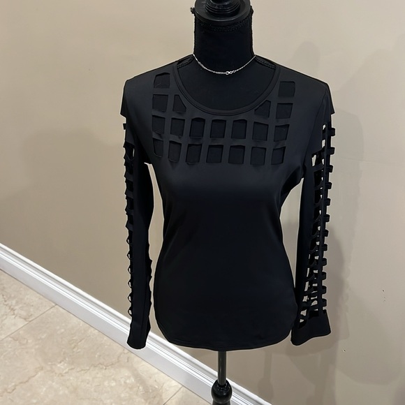 Women's Stylish Hollow Out Pullover Henley Top Tee Shirt Black Long Sleeve - Picture 4 of 7